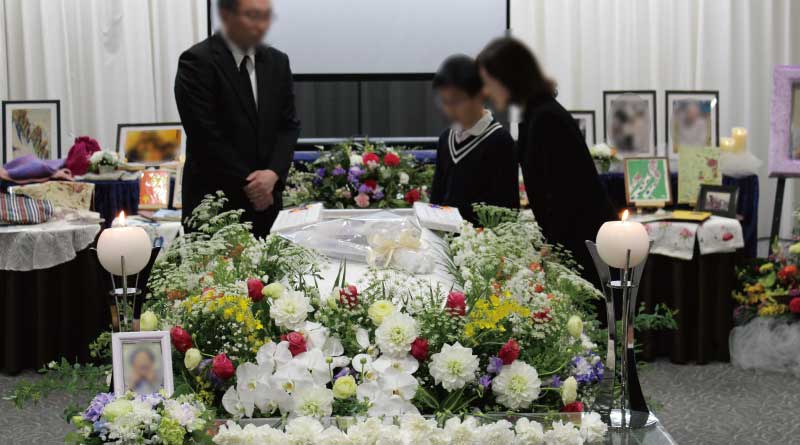 家族葬での無宗教・自由葬の実例の紹介
